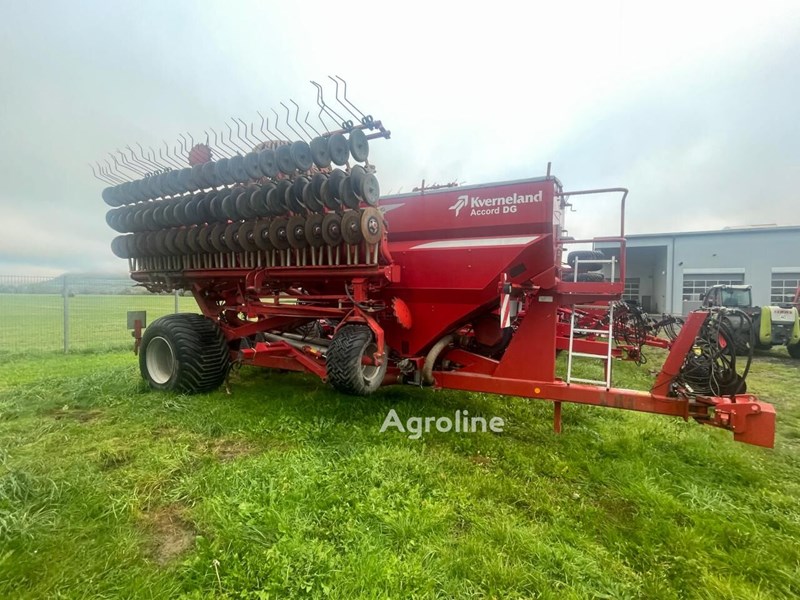 Kverneland DG 9000 Siewnik ręczny Kverneland DG 9000