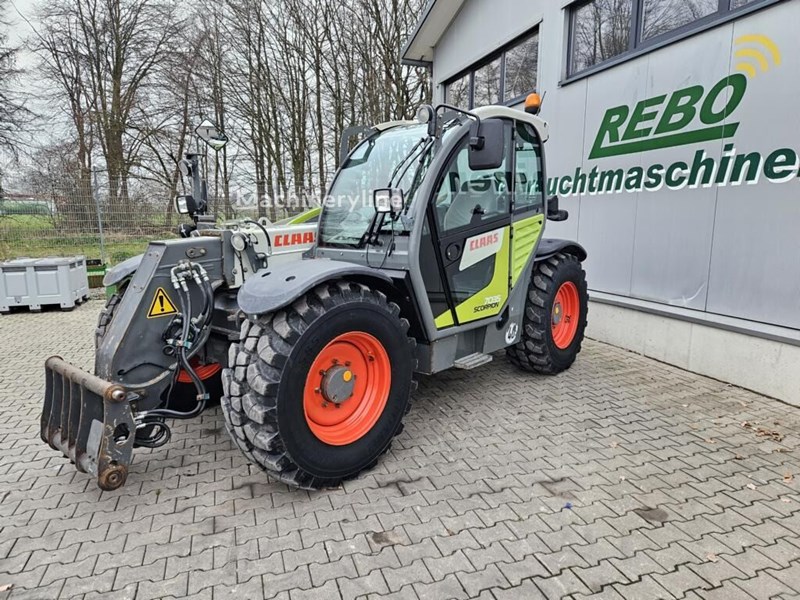 Claas SCORPION 7035 Ładowarka teleskopowa Claas SCORPION 7035