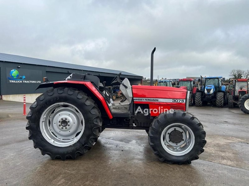 Massey Ferguson 3075 4×4 Mini traktor Massey Ferguson 3075 4×4