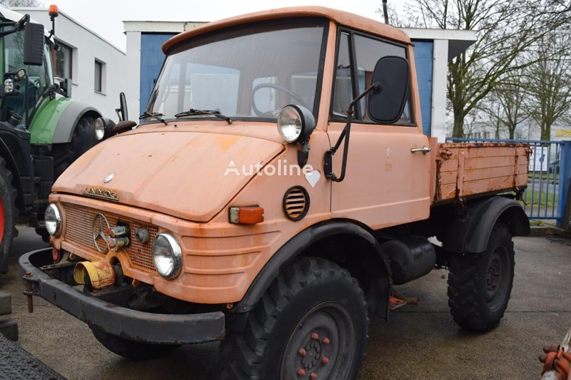 Mercedes-Benz Unimog U421 Wielofunkcyjna maszyna komunalna Mercedes-Benz Unimog U421