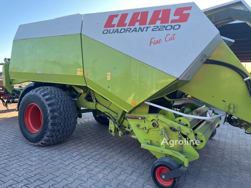 Claas Quadrant 2200 Prasa kostkująca Claas Quadrant 2200
