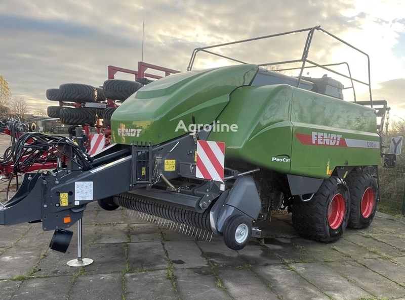 Fendt 1290 XD ProCut Prasa kostkująca Fendt 1290 XD ProCut