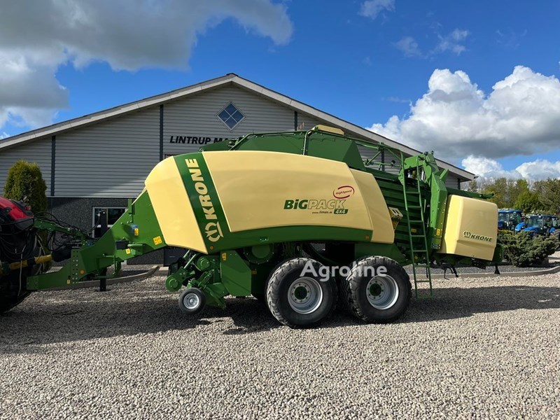 Krone Big Pack 4X4 High Speed boogie montering med styrbar aksel og br Prasa kostkująca Krone Big Pack 4X4 High Speed boogie montering med styrbar aksel og br