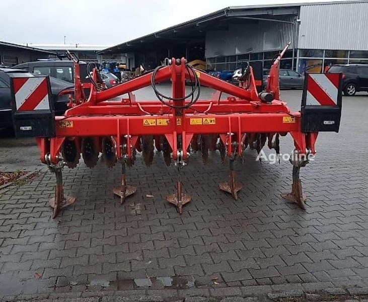 Kverneland DTX 300 mit DD 600 Agregat ścierniskowy Kverneland DTX 300 mit DD 600