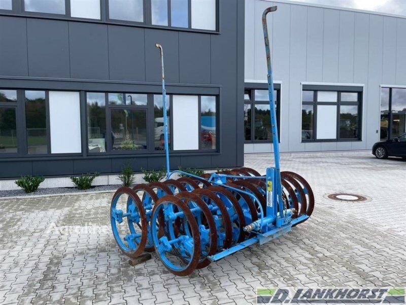 Lemken Variopack 110 WOP 90 Wał pierścieniowy Lemken Variopack 110 WOP 90 (10738)