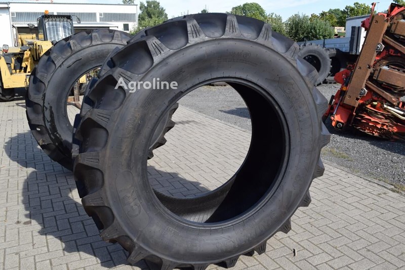 Nowa opona do traktora 520/85R38 *GRI*