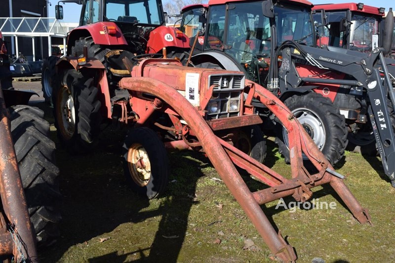 Case IH 383 Ciągnik kołowy Case IH 383