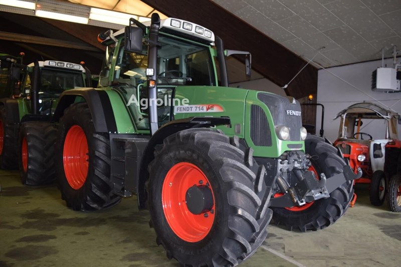 Fendt 714 Vario TMS Ciągnik kołowy Fendt 714 Vario TMS