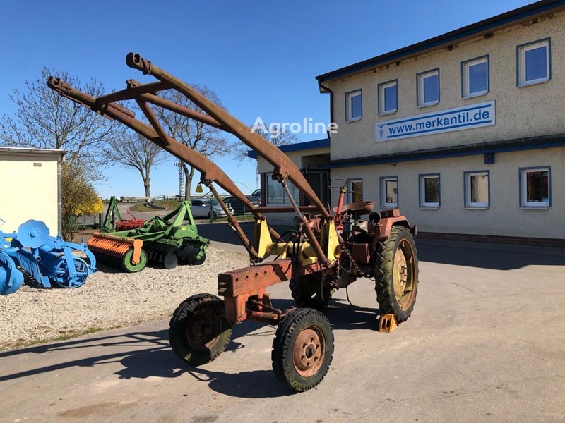 Fortschritt RS09/124 – GT 124 Ciągnik kołowy Fortschritt RS09/124 – GT 124 na części