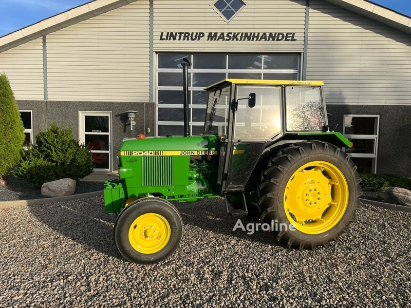 John Deere 2040 Ciągnik kołowy John Deere 2040