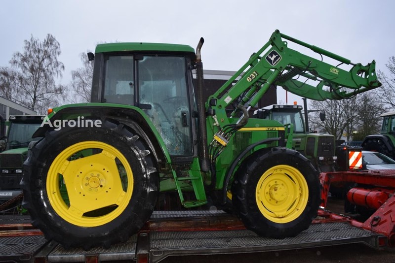 John Deere 6210 Ciągnik kołowy John Deere 6210
