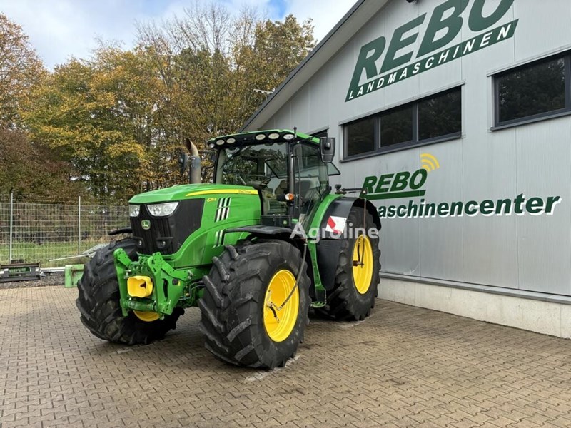 John Deere 6215R Ciągnik kołowy John Deere 6215R
