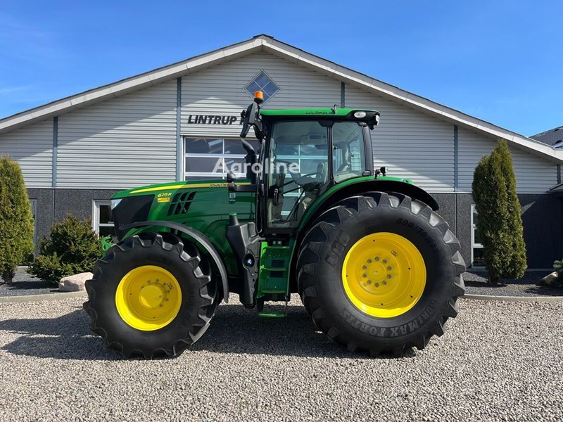 John Deere 6215R Ciągnik kołowy John Deere 6215R