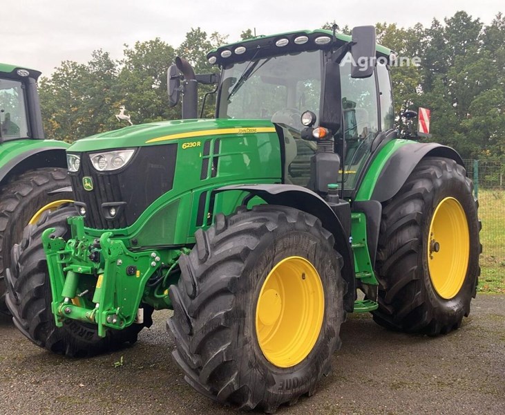 John Deere 6230 R Ciągnik kołowy John Deere 6230 R