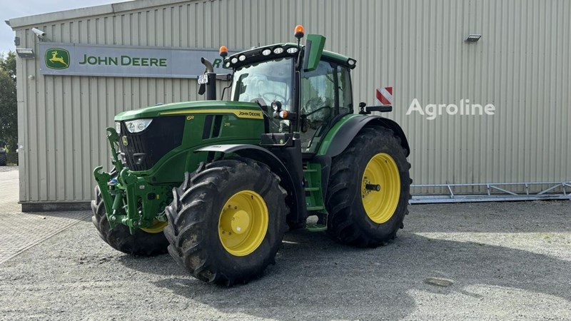 John Deere 6R215 Ciągnik kołowy John Deere 6R215