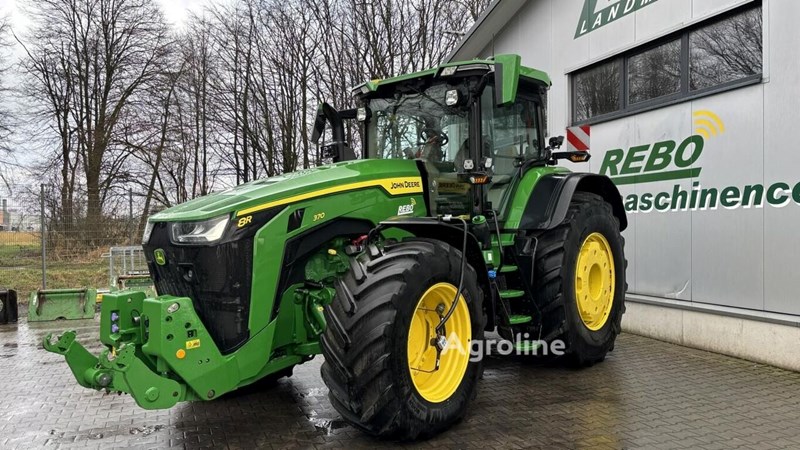 John Deere TRAKTOR 8R370 Ciągnik kołowy John Deere TRAKTOR 8R370