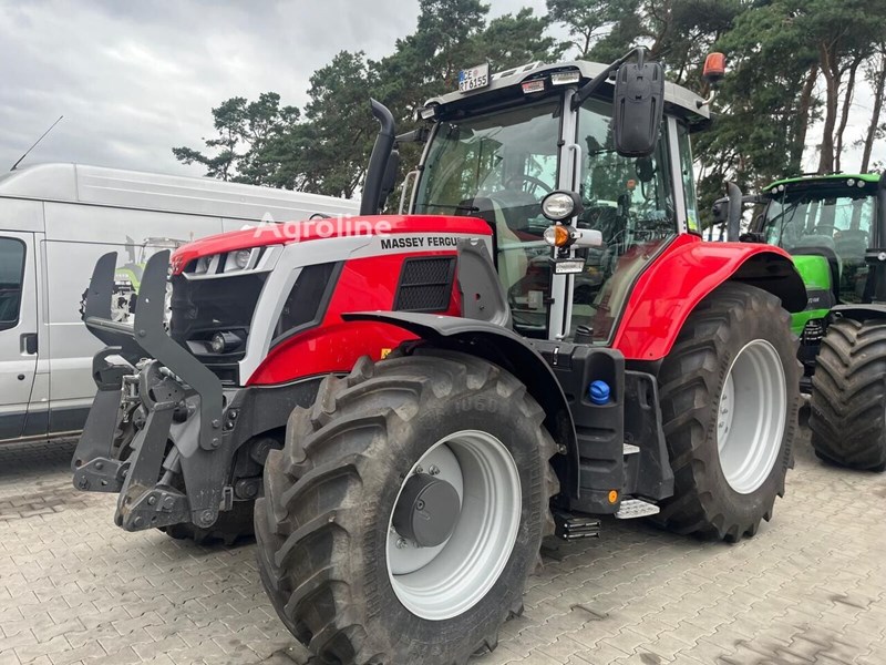 Massey Ferguson 6S.155 Dyna-VT EXCLUSIVE Ciągnik kołowy Massey Ferguson 6S.155 Dyna-VT EXCLUSIVE
