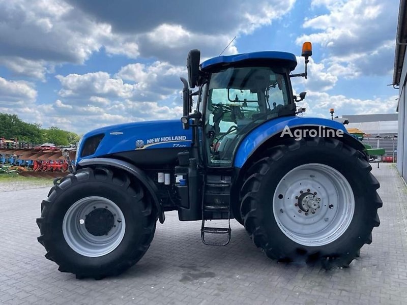 New Holland T 7.220 AC+RTK Ciągnik kołowy New Holland T 7.220 AC+RTK