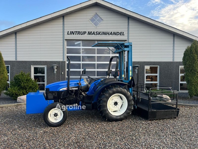 New Holland TN55D Ciągnik kołowy New Holland TN55D