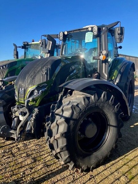 Valtra T 215 D Ciągnik kołowy Valtra T 215 D