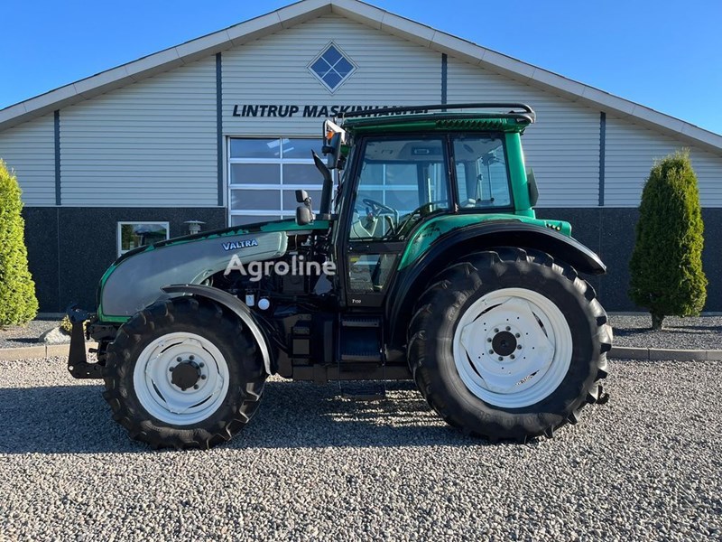 Valtra T130 Ciągnik kołowy Valtra T130