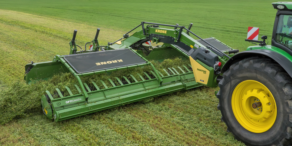 KRONE Swativo T 1040 Pro field operation 2