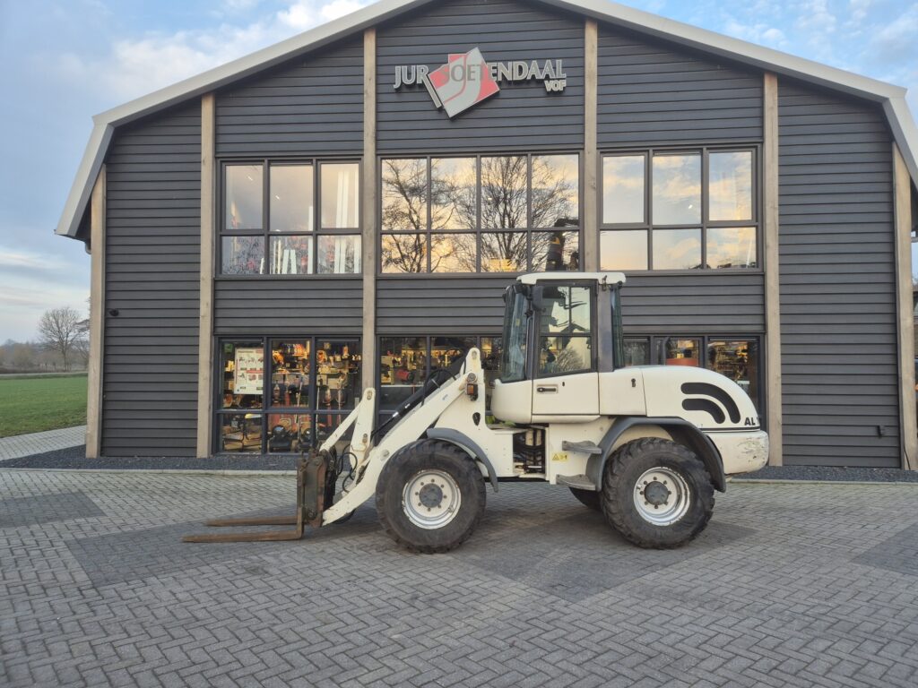 SCHAEFF – TEREX AL100