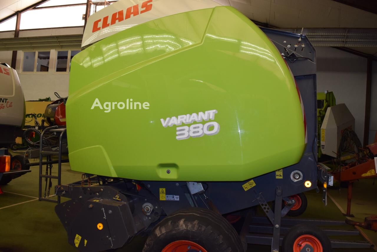 Prasa rolująca Claas Variant 380 RC
